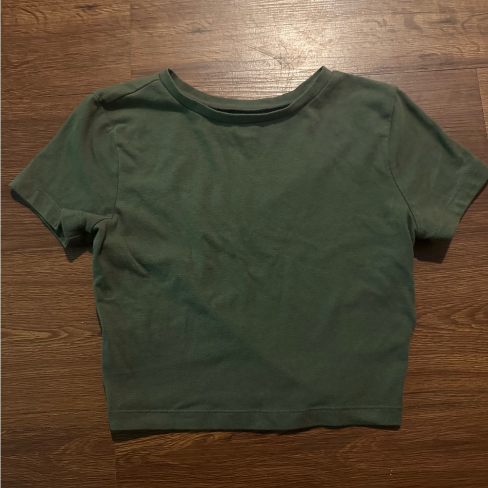 Wild Fable Green Cropped Tee